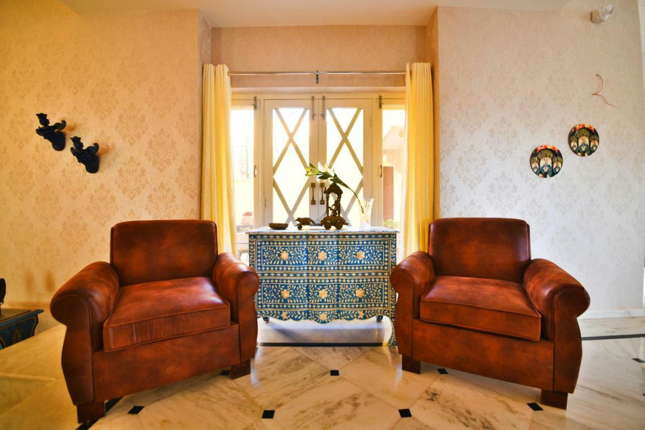 Premkunj Hotel Удайпур Екстериор снимка