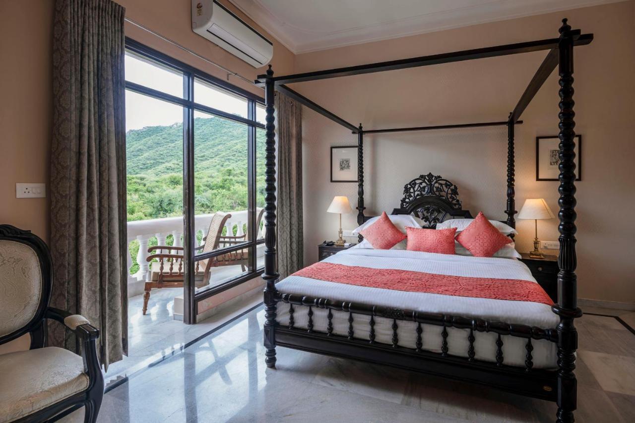 Premkunj Hotel Удайпур Екстериор снимка