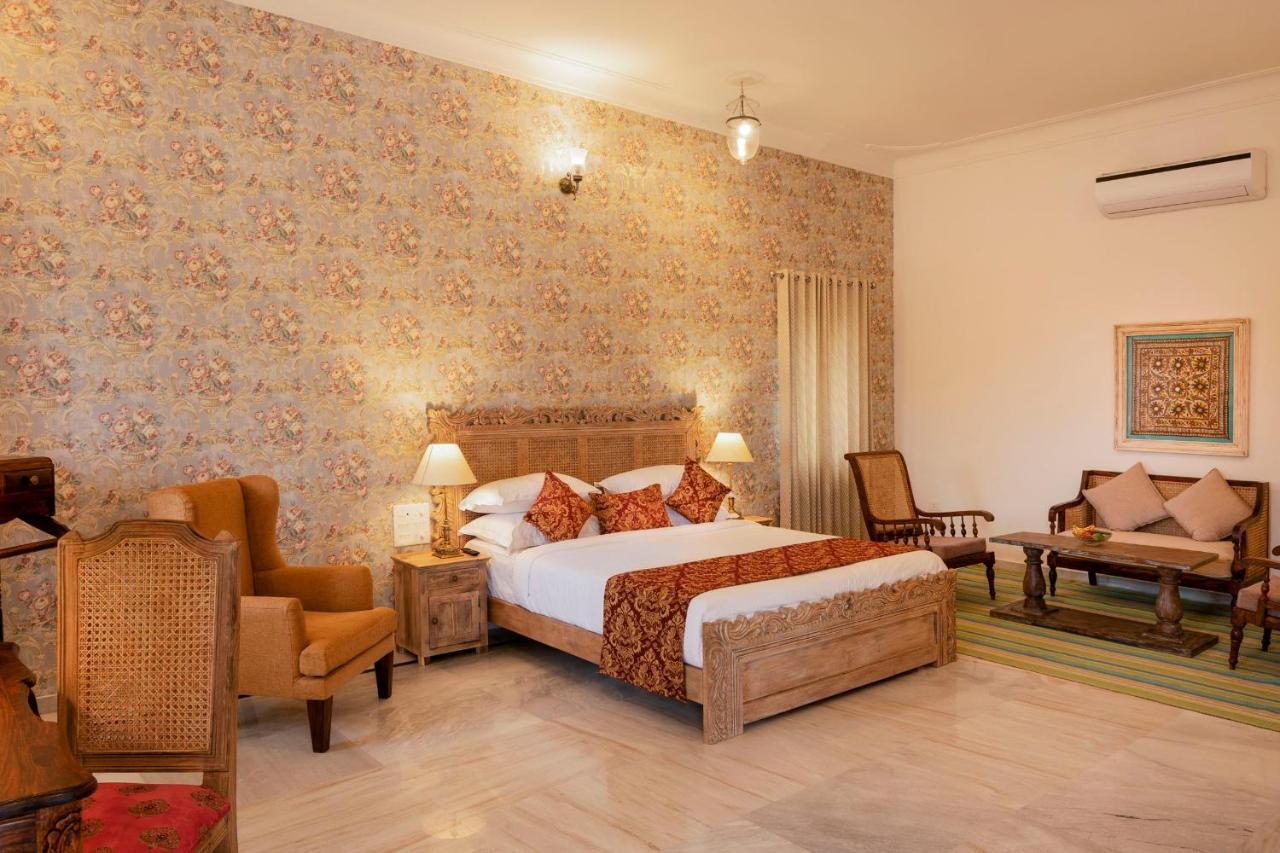 Premkunj Hotel Удайпур Екстериор снимка